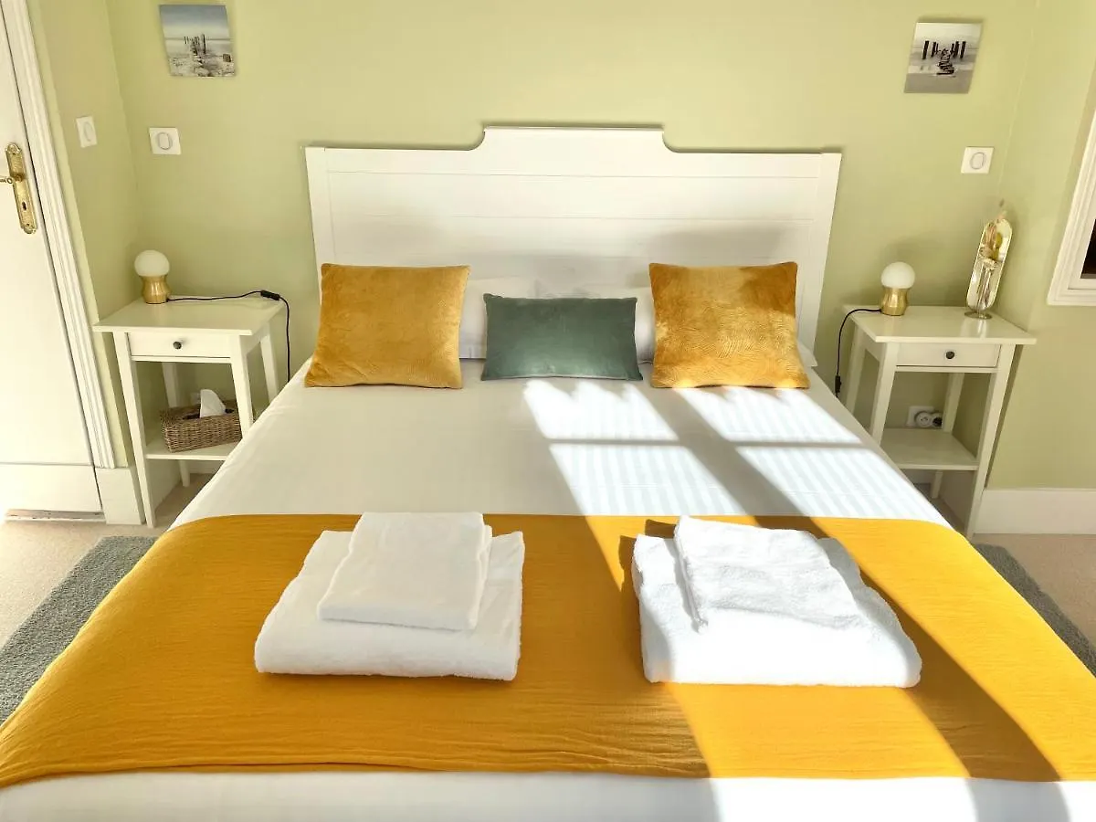 La Melanotte Bed and Breakfast Toulouse 2*,